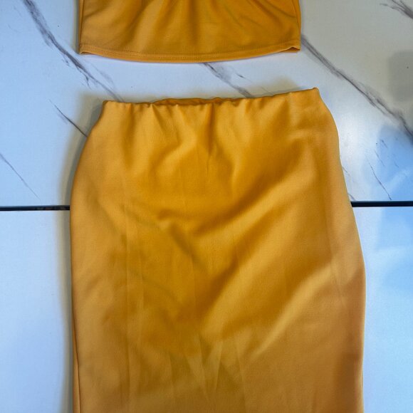 strapless yellow two piece set - Picture 5 of 6